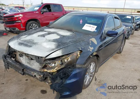 2011 Honda Accord 2.4 Ex из США, поврежденный, VIN 1HGCP2F72BA101340